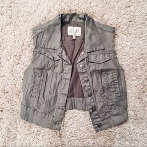 Silver Delia*s vest